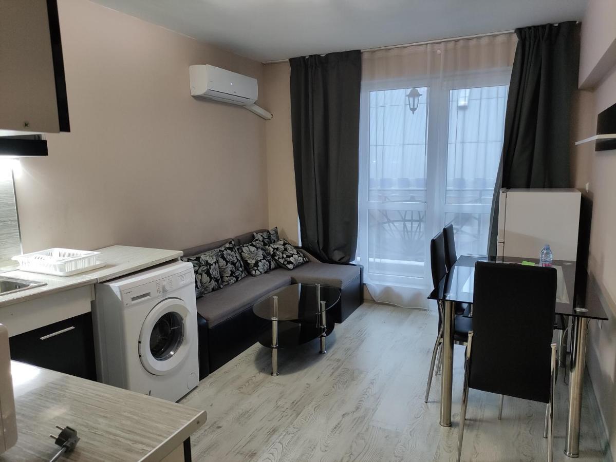 Medical University Apartments Пловдив Экстерьер фото