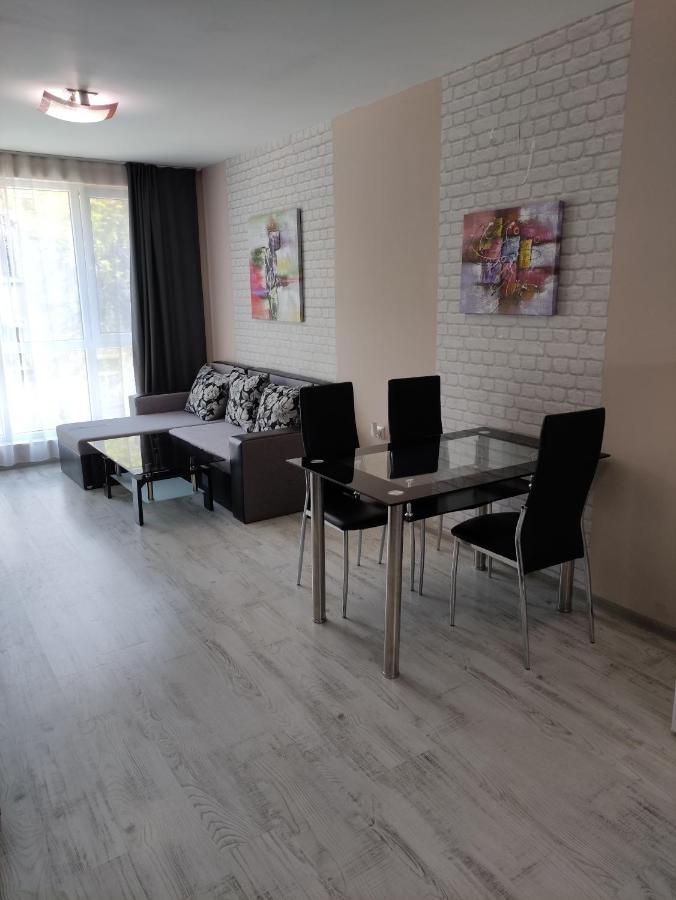 Medical University Apartments Пловдив Экстерьер фото