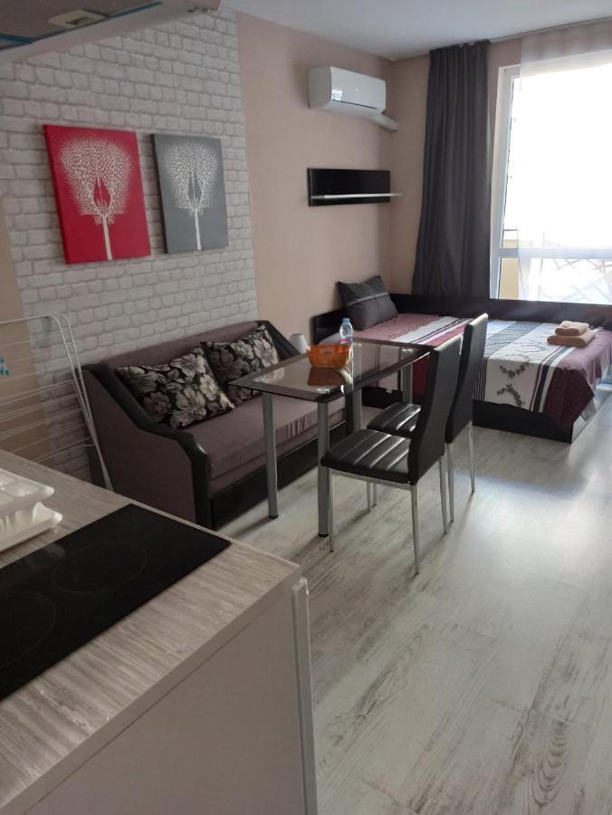 Medical University Apartments Пловдив Экстерьер фото